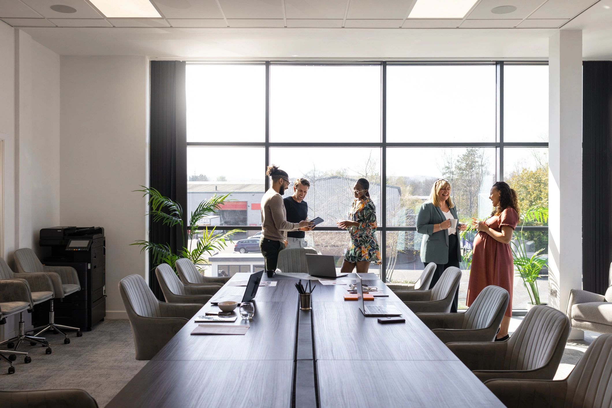 Business colleagues in a professional office discussion